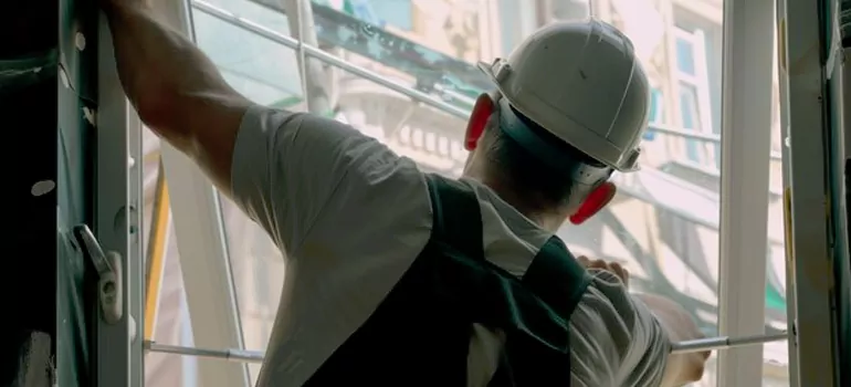 Install Exterior Storm Windows in English Bay, BC